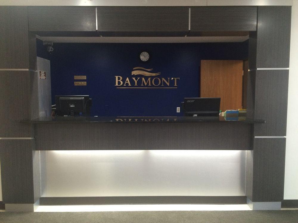 Baymont By Wyndham Green Bay Exterior photo